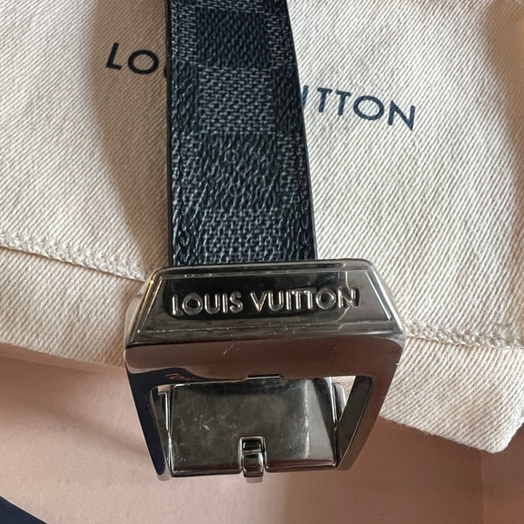 LV Belt
